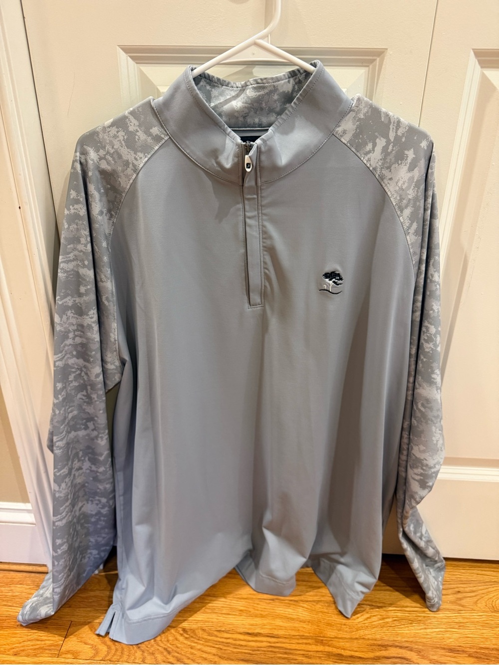 FJ Men's Light Gray Quarter-Zip Performance Jacket Wintonbury Hills Logo XL